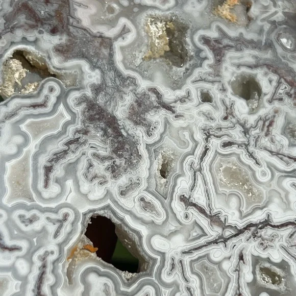 Mexican lace (1) agate slab with stand | crystal - Picture 11 of 14